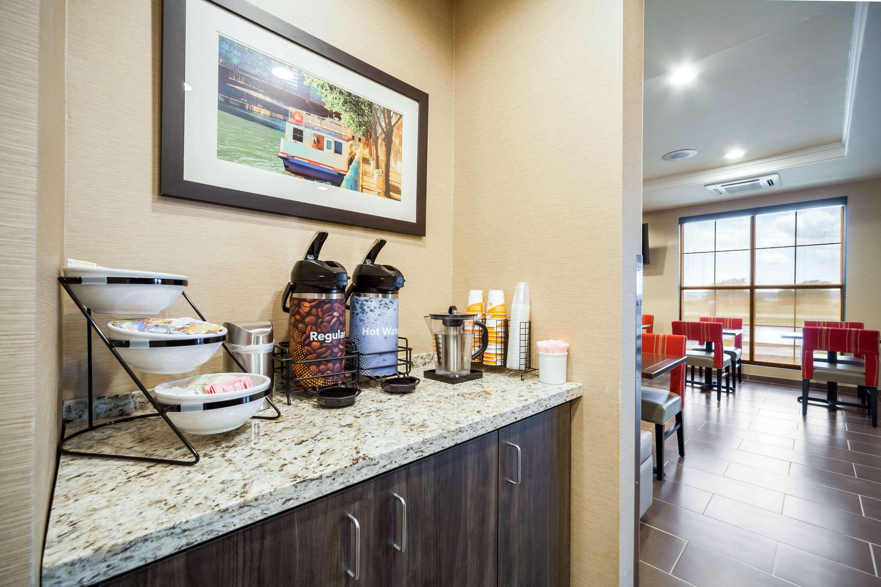 Comfort & I-80 Hotel North Platte